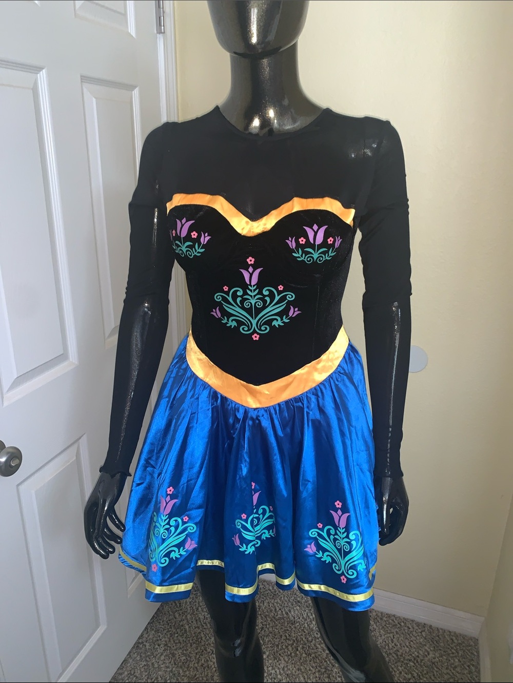 Dolls Kill Trickz N Treatz Nordic Princess Costume, Size Small, NWT